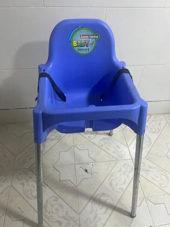 صندلی غذای کودک|تخت و صندلی بچه|اصفهان, سپاهان‌شهر|دیوار