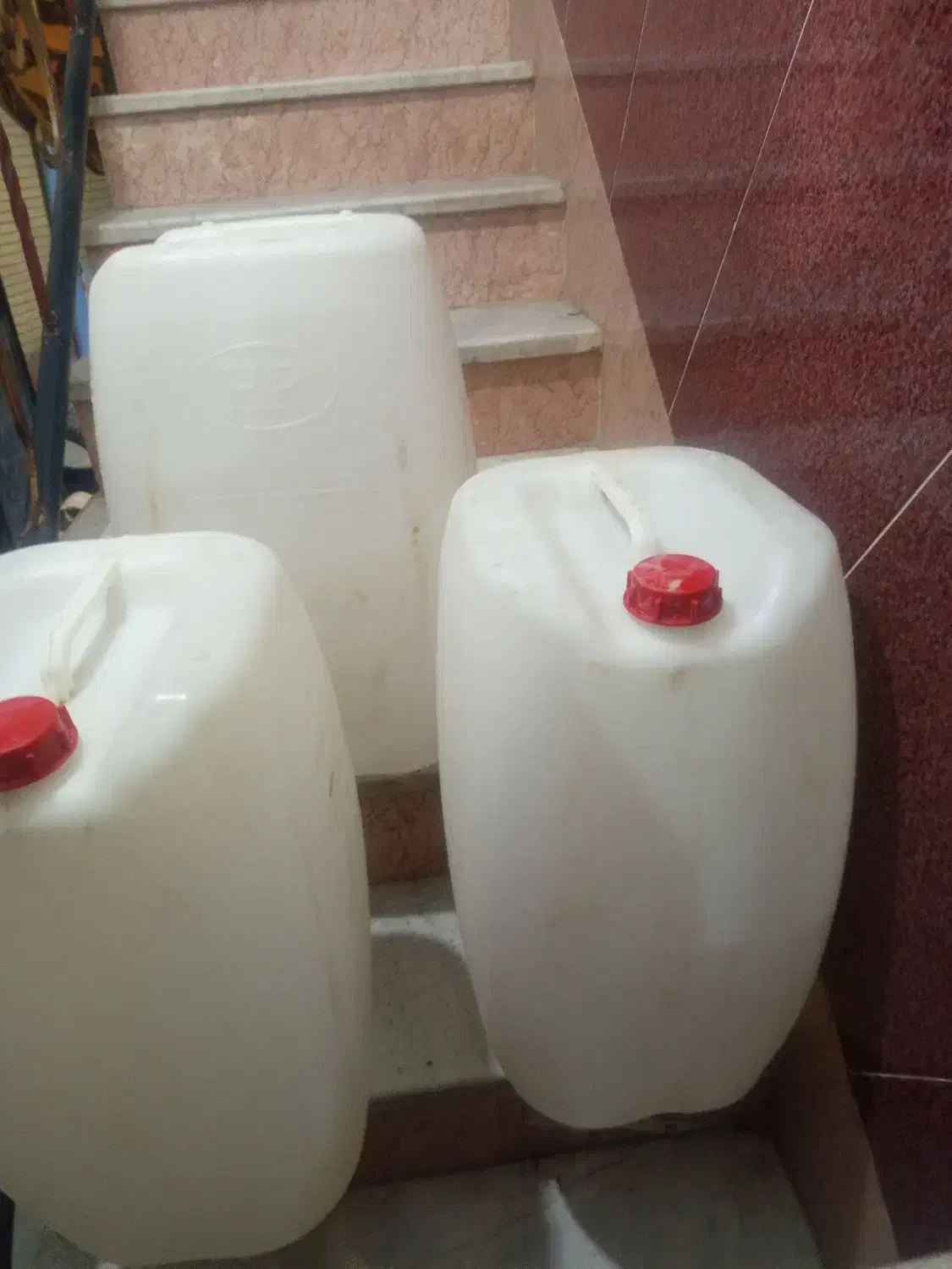 گالن 70لیتری خشک|لوازم نظافت|زاهدان, |دیوار