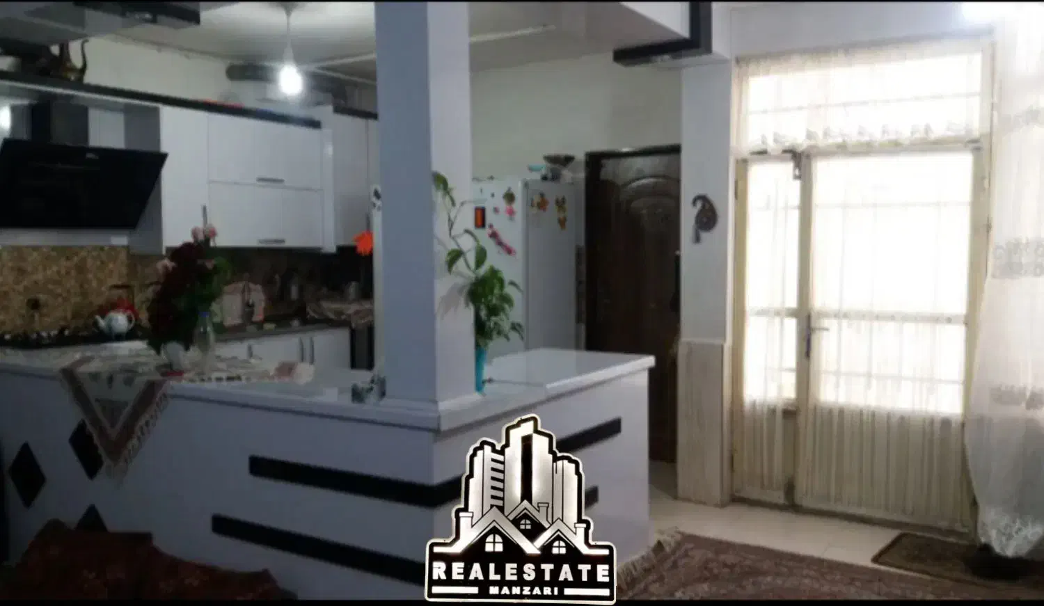 رهن ویلایی در دو طبقه|اجارهٔ خانه و ویلا|مشهد, شهید بصیر|دیوار