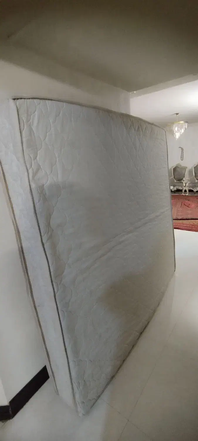 تشک تخت خواب|تشک تختخواب|اصفهان, جلالیه|دیوار