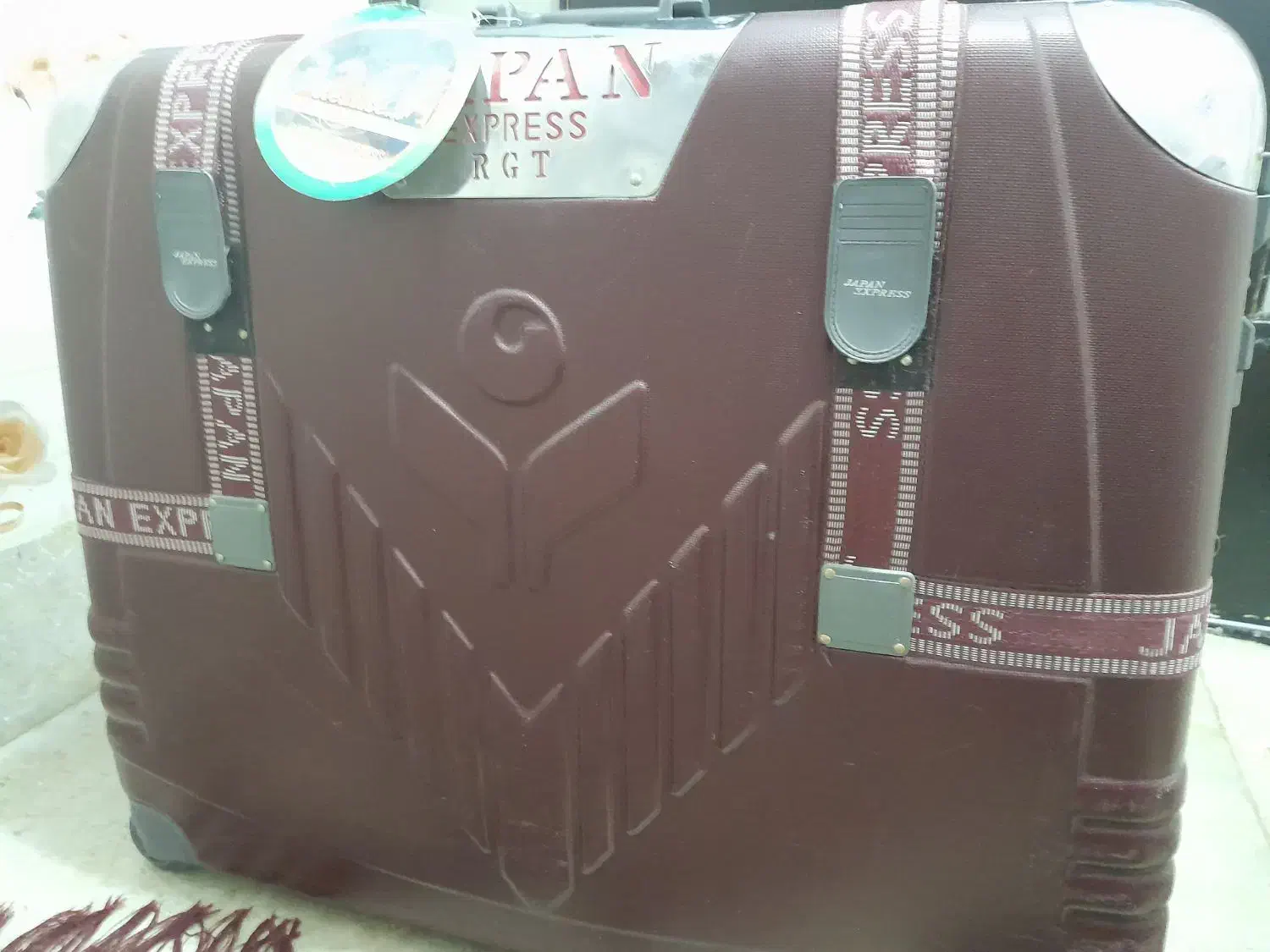 چمدان مسافرتی بزرگ|کیف، کفش، کمربند|ارومیه, |دیوار