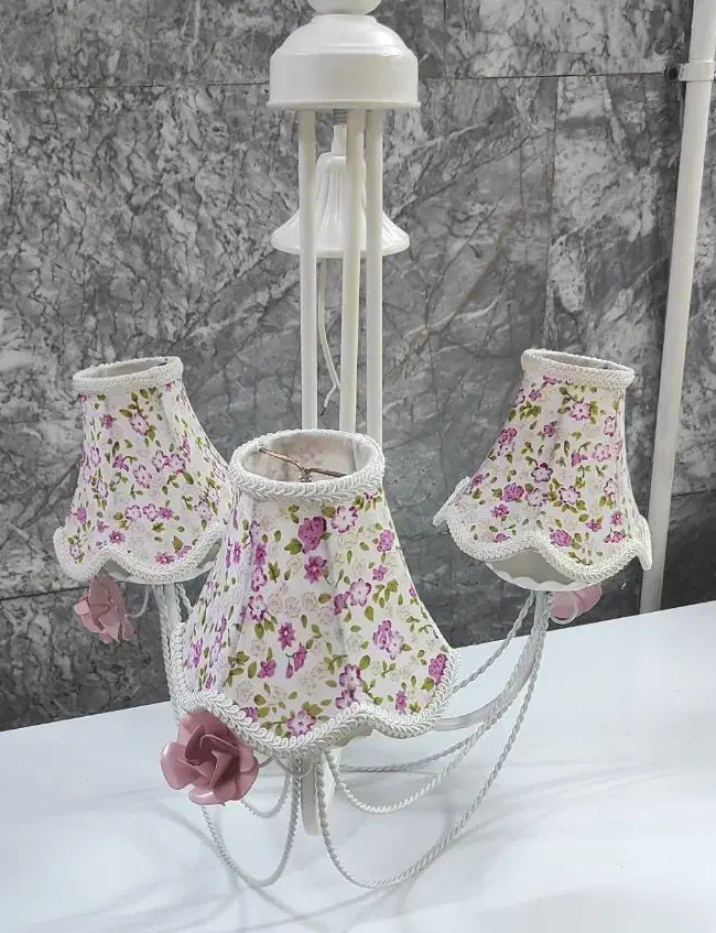 لوستر فانتزی|لوستر و چراغ آویز|مشهد, کارگران|دیوار