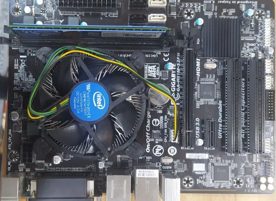 باندل GA G81M-S2PH به همراه رم و cpu|قطعات و لوازم جانبی رایانه|تهران, نیروی هوایی (پیروزی)|دیوار