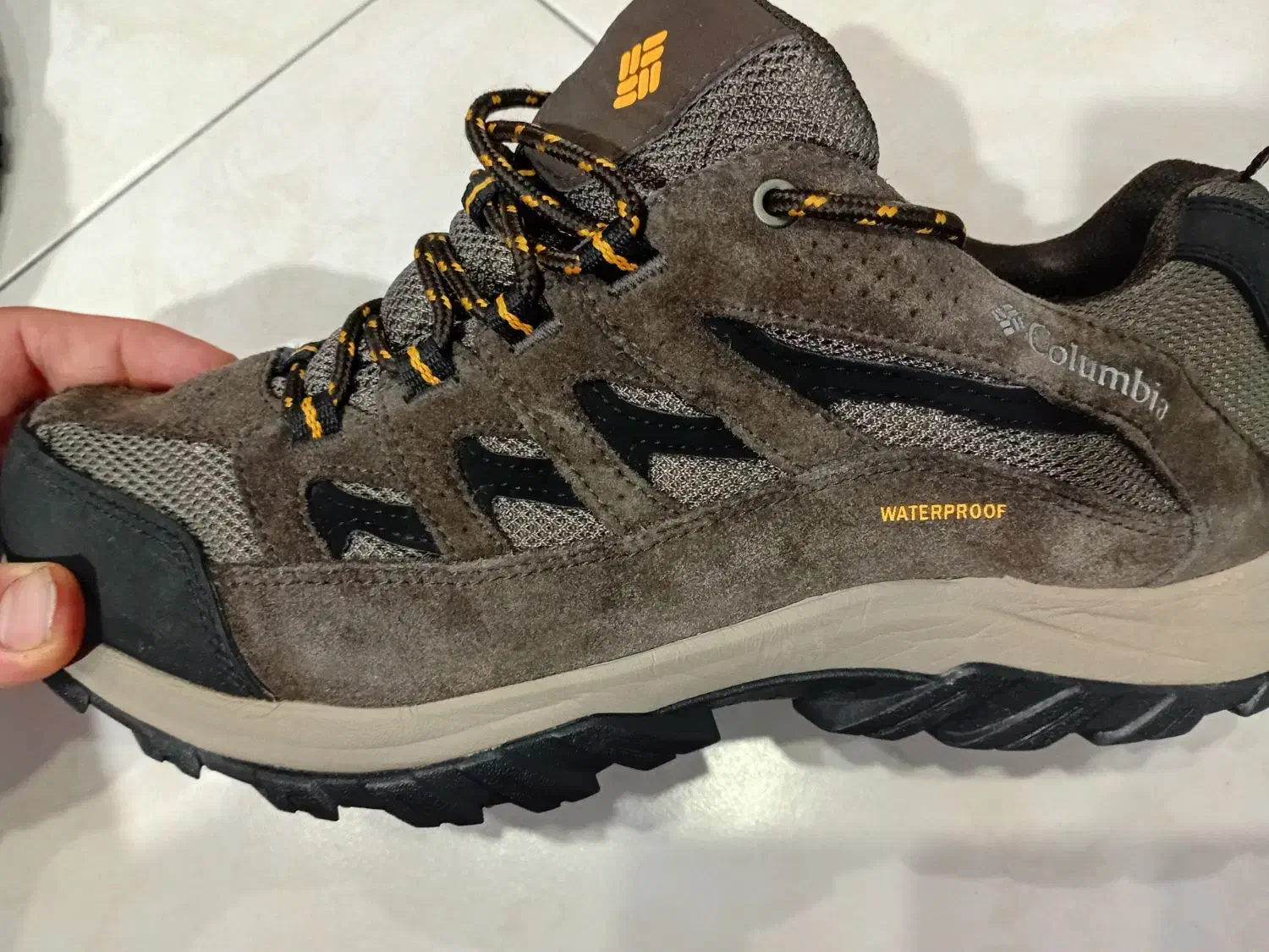 کفش کوهنوردی کلمبیا اصل|کیف، کفش، کمربند|تهران, شهرک استقلال|دیوار