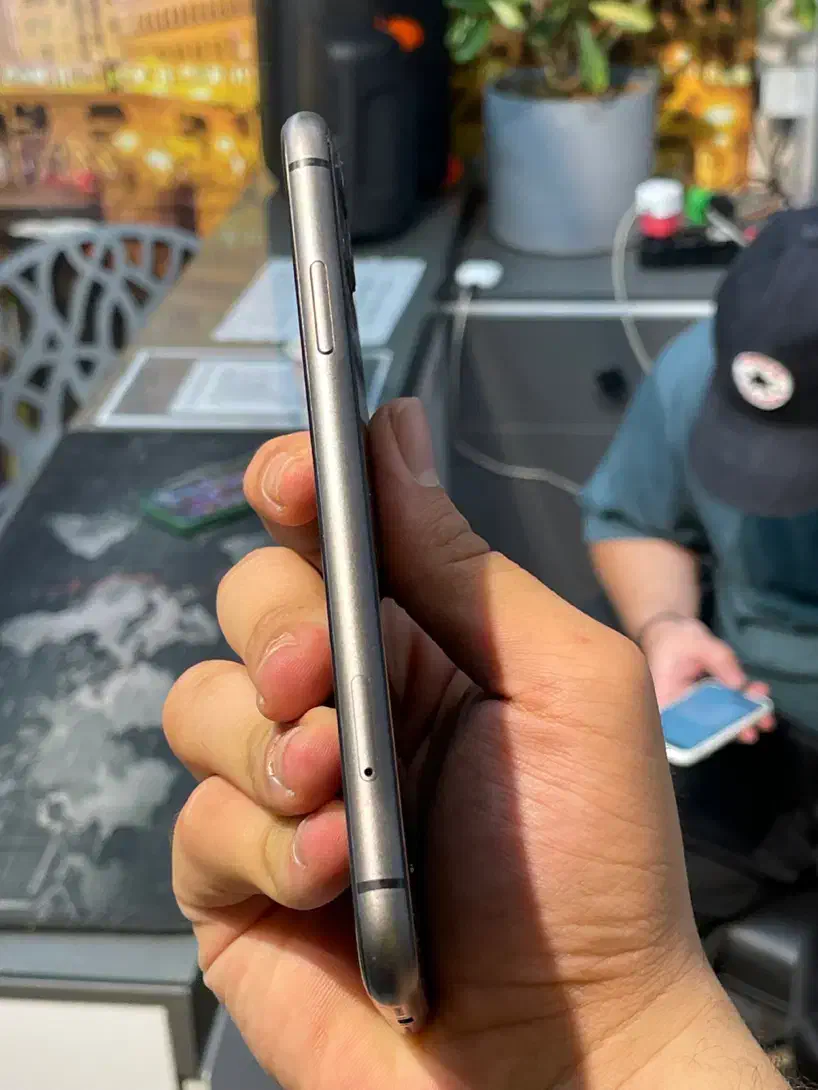 ایفون ۱۱ نرمال ۱۲۸ گیگ مشکی|موبایل|تهران, پاسداران|دیوار