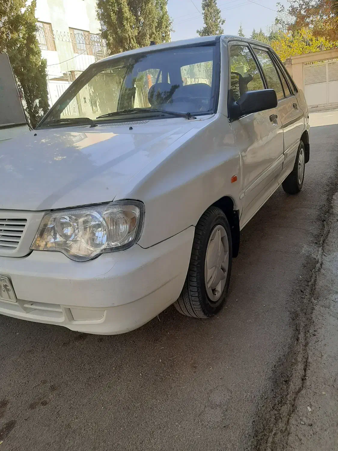 پراید۱۳۲ هیدرولیک مدل۹۰|خودرو سواری و وانت|مشهد, چهارچشمه|دیوار