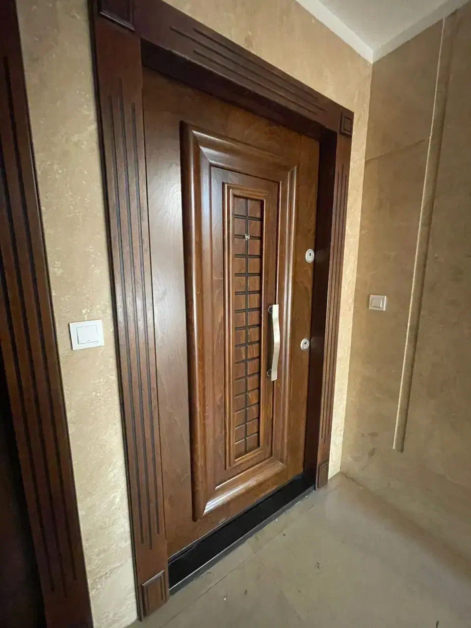 75 متر 2 خواب نوساز کلید نخورده (کوثرها)