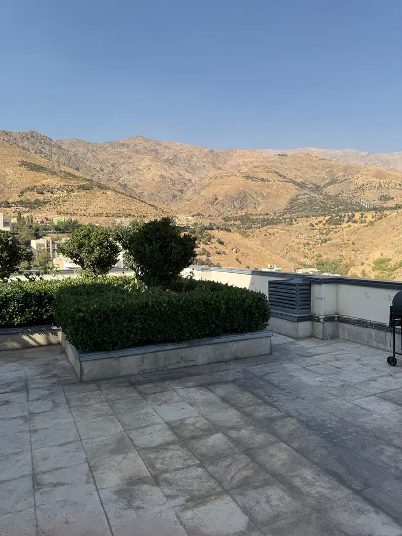 ۳۰۵مترنوساز۳خواب مستر ولنجک/مشاعات آبی/۳۰متر بالکن