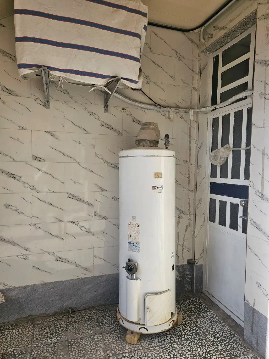 ابگرمکن ۹۰ گالن لورچ|آبگرمکن، پکیج، شوفاژ|مرودشت, بیست متری بیمارستان|دیوار