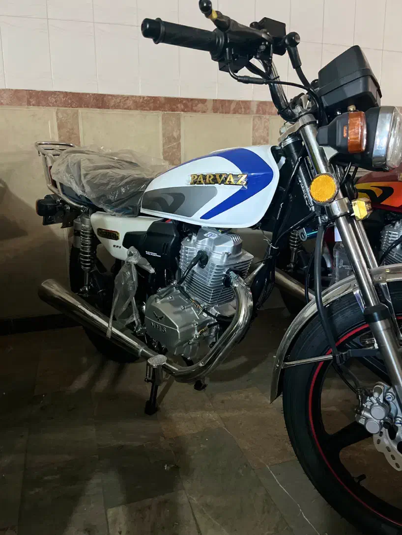 پرواز ۲۰۰ cdi|موتورسیکلت|تبریز, |دیوار