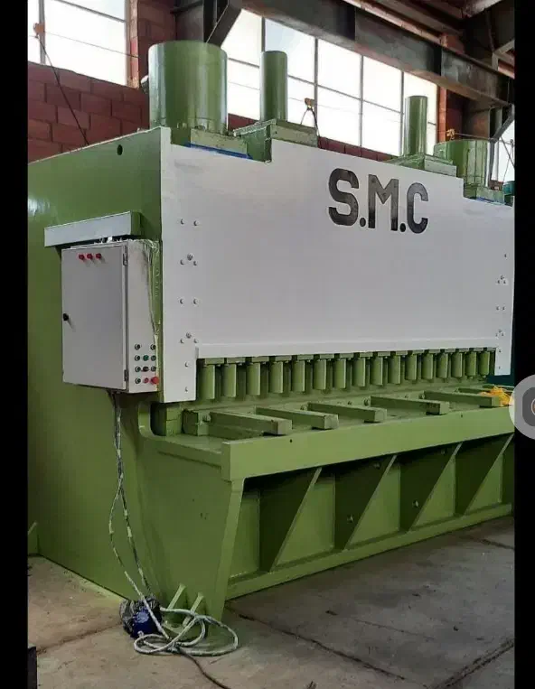 گیوتین 3متر 40میل|ماشین‌آلات صنعتی|کهریزک, |دیوار