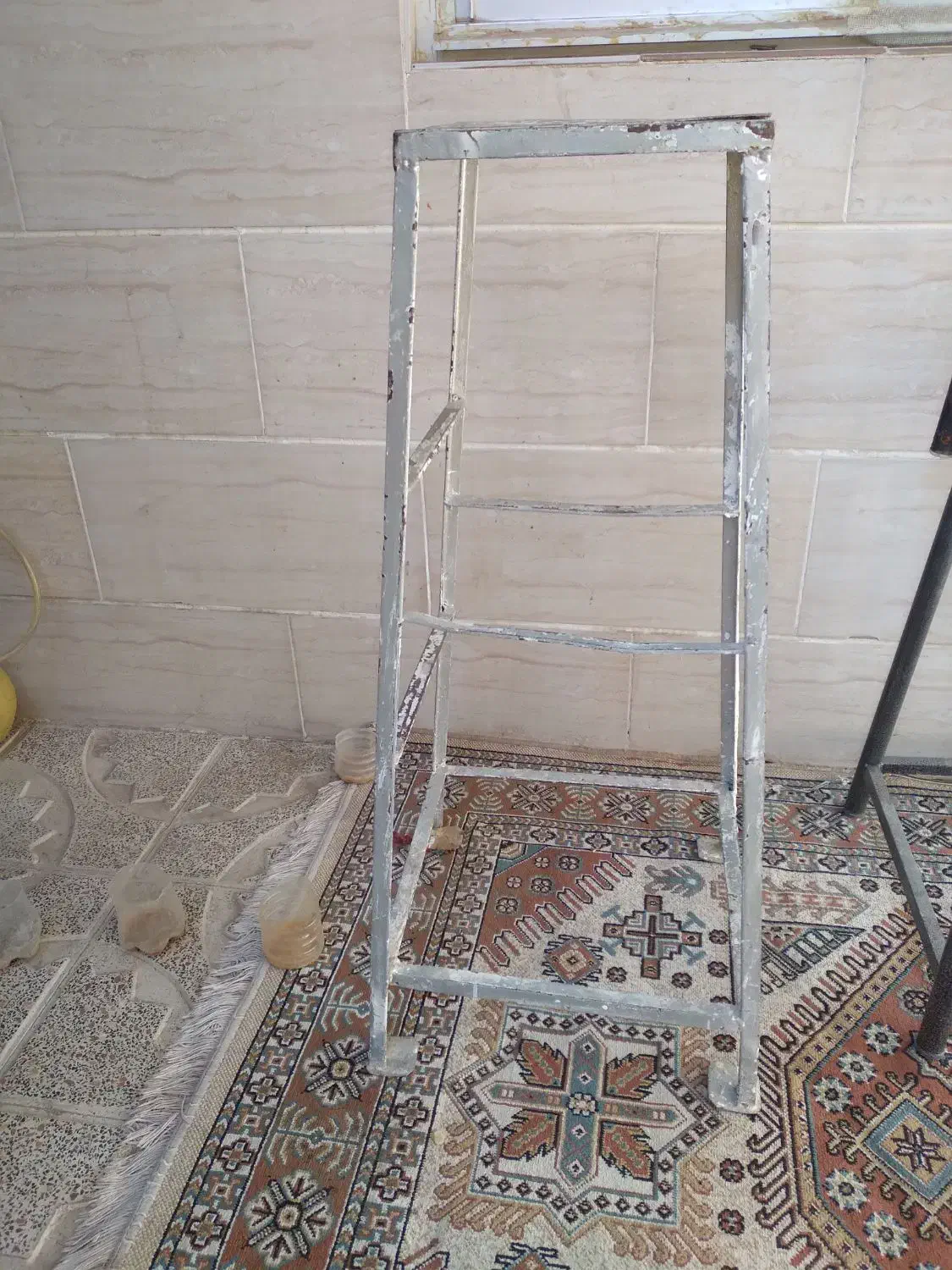 چهار پایه|صندلی و نیمکت|قزوین, |دیوار