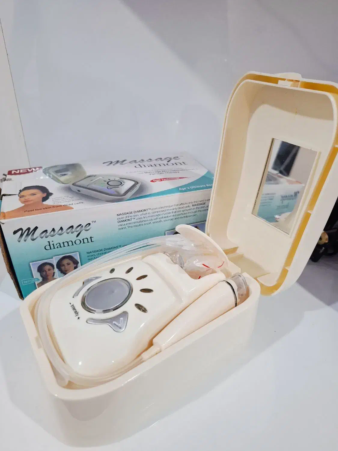 وسایل آرایشگاه|آرایشگاه و سالن‌های زیبایی|کارون, |دیوار