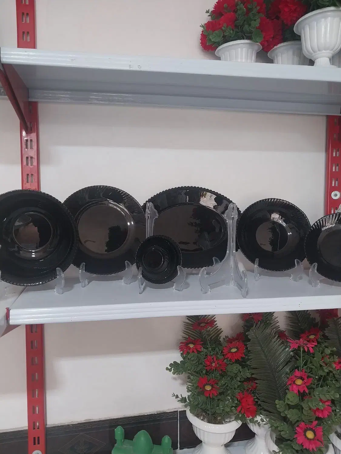 حراج سرویس پذیرایی  بع قیمت خرید|ظروف سرو و پذیرایی|خان ببین, |دیوار