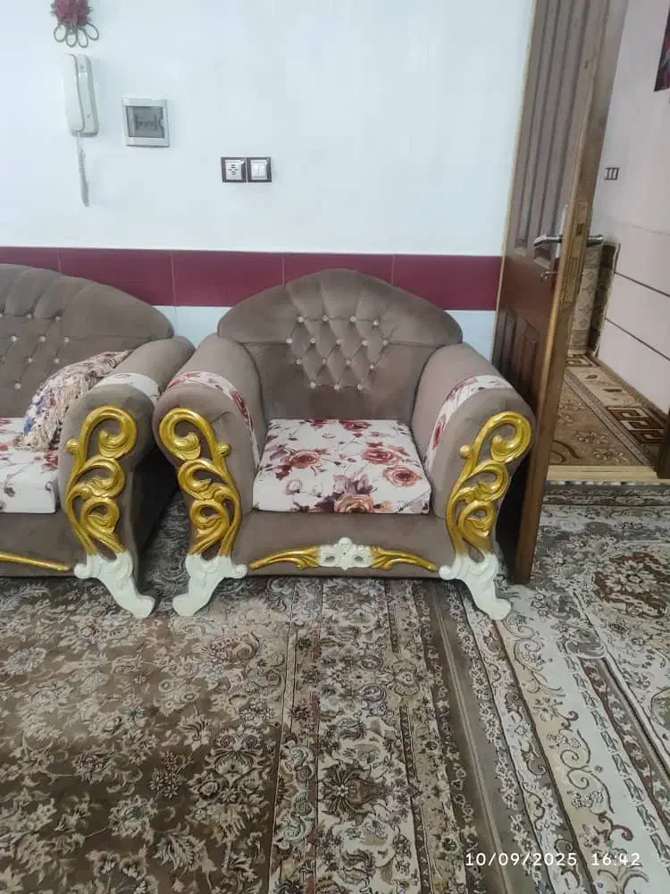مبل ۷ نفره|مبلمان خانگی و میز عسلی|اقبالیه, |دیوار