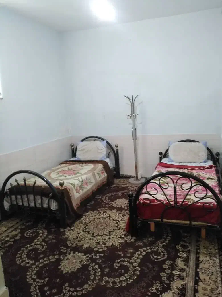 منزل مبله تمیز با پارکینگ و مستقل|اجارهٔ کوتاهمدت آپارتمان و سوئیت|شیراز, شهدای شهرک سعدی|دیوار