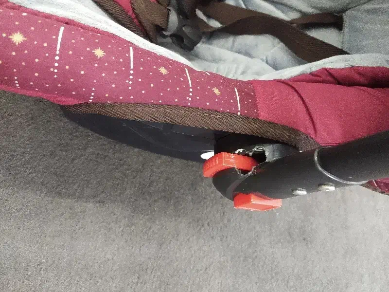 کریر نوزاد|کالسکه و لوازم جانبی|قم, مهر آباد|دیوار