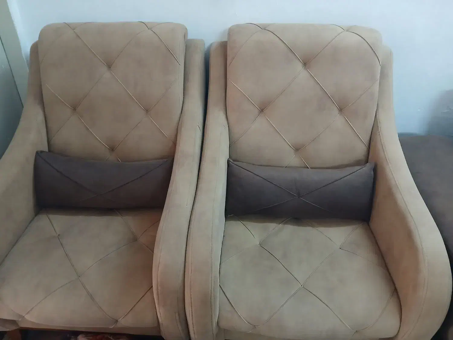 مبل هشت نفره چستر|مبلمان خانگی و میز عسلی|باقرشهر, |دیوار