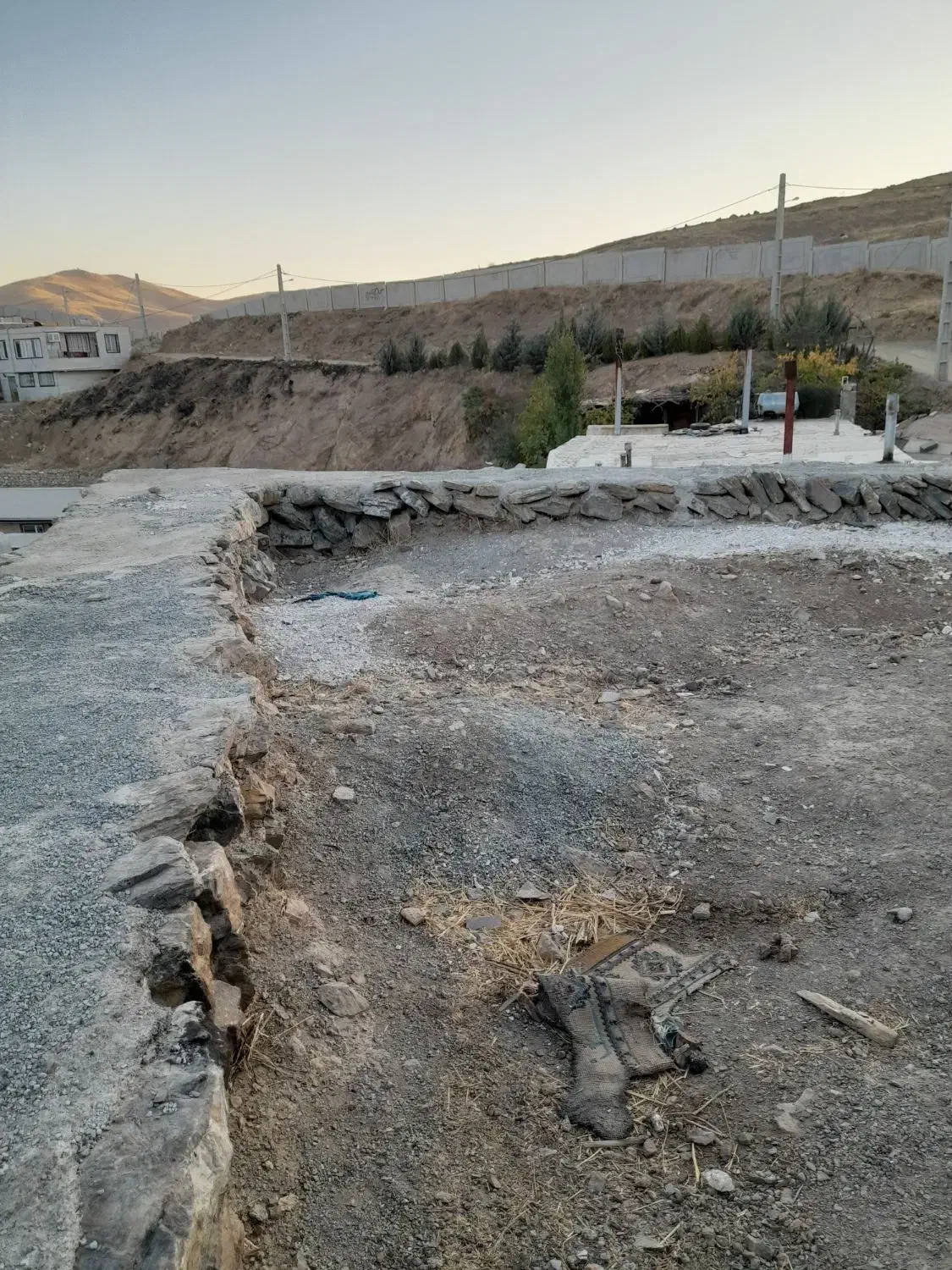 کارت پایان خدمت گم کردم باکیف گجیبی زرد رنگ|اشیا|سنندج, |دیوار