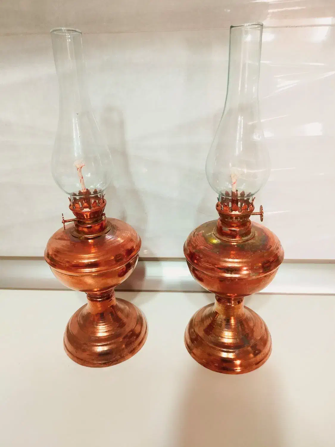 چراغ مسی|کلکسیون اشیاء عتیقه|نجفآباد, گلدشت|دیوار