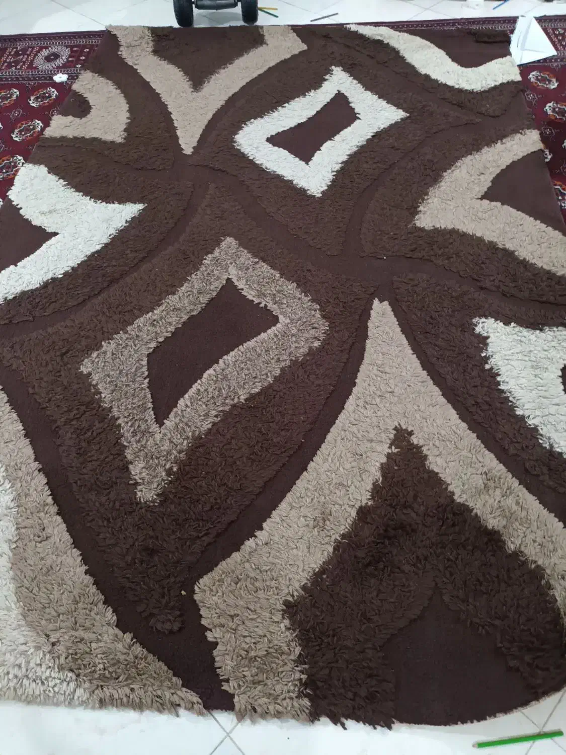 یک و صد|موکت|محمدشهر, محمدشهر|دیوار