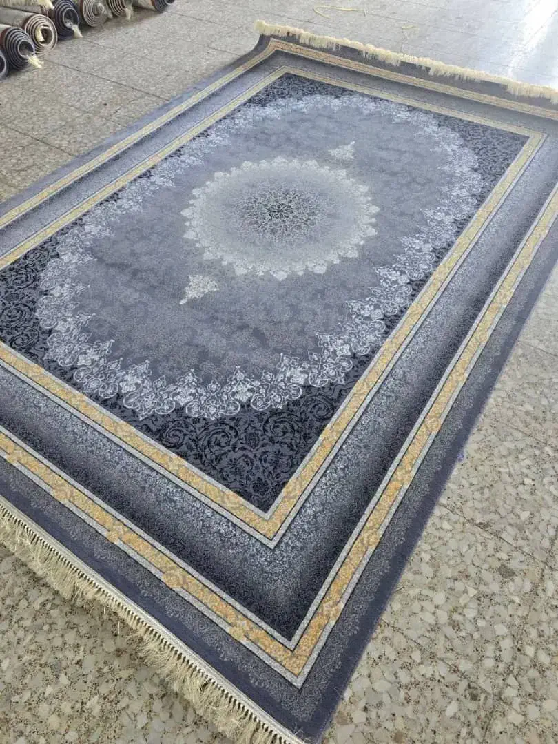 فرش۷۰۰شانه تعویض با فرش کهنه ودست دوم|فرش|پیشوا, |دیوار