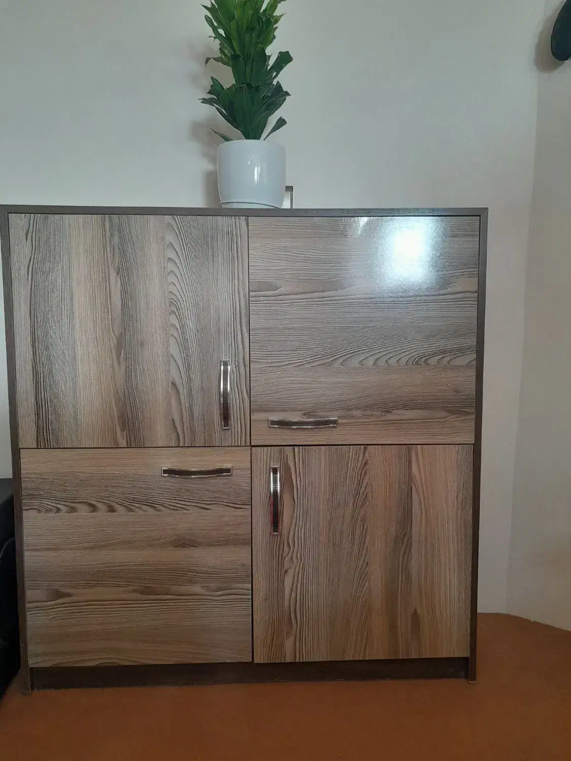 تعدادی لوازم|حراج|گلبهار, شهر جدید گلبهار|دیوار