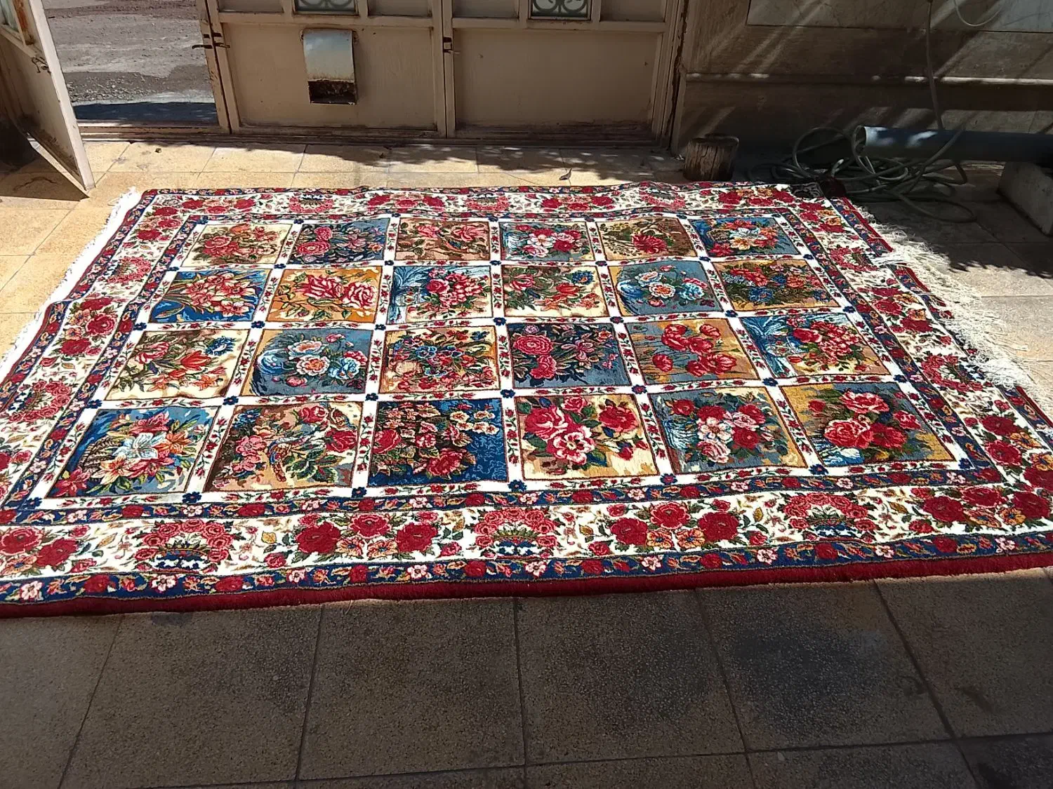 قالی دست با فت|فرش|شهرکرد, |دیوار