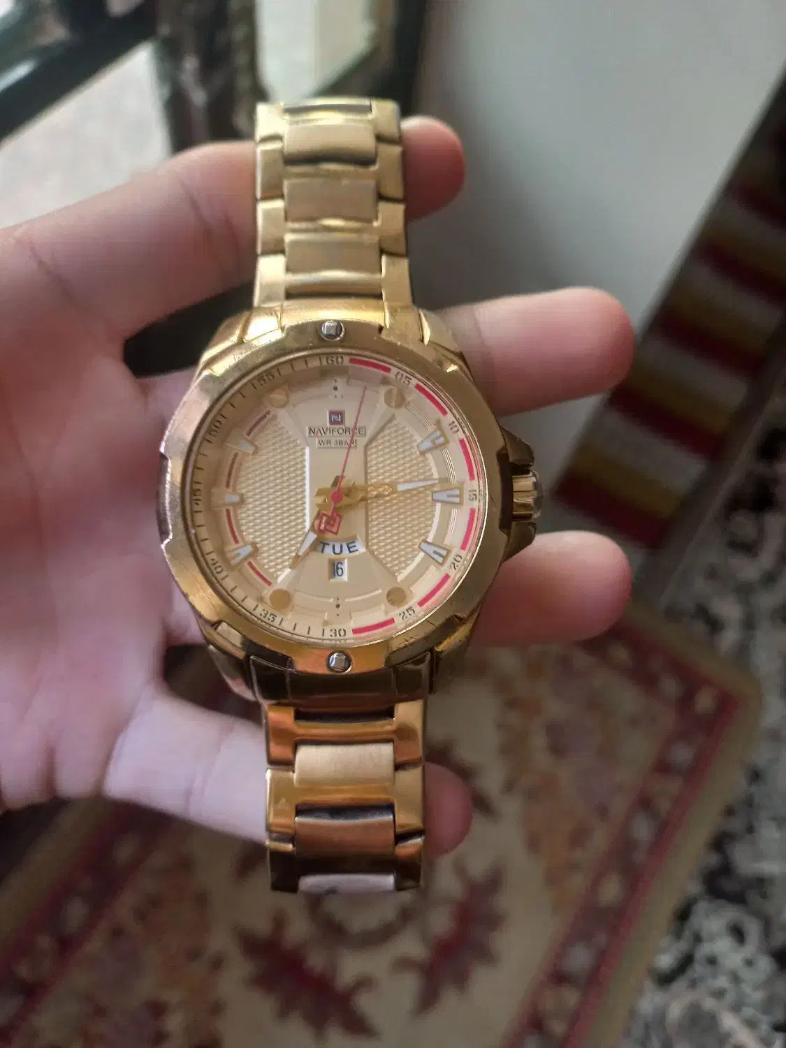 ساعت|ساعت|پاسارگاد, |دیوار