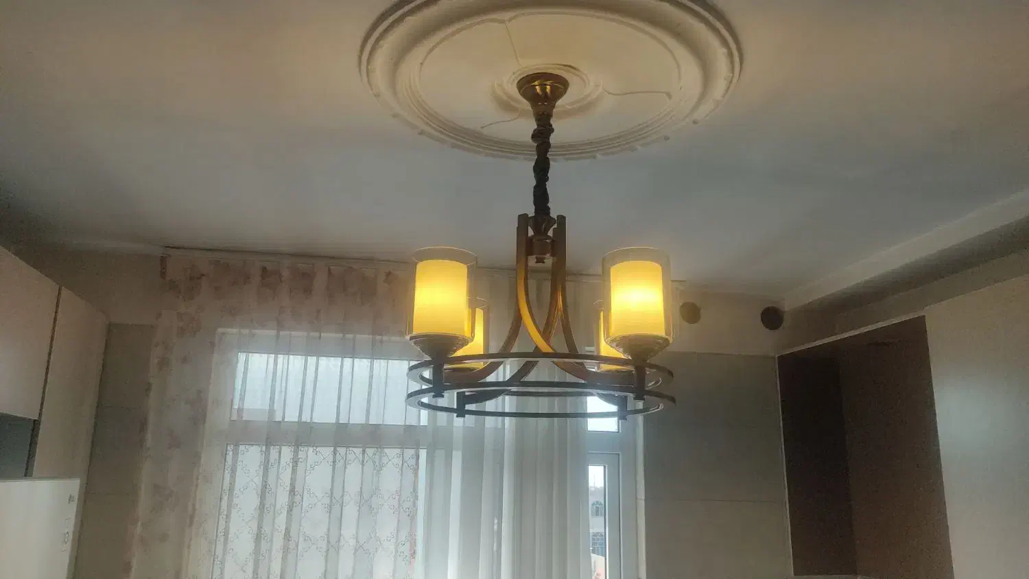 لوستر|لوستر و چراغ آویز|قرچک, باقرآباد|دیوار