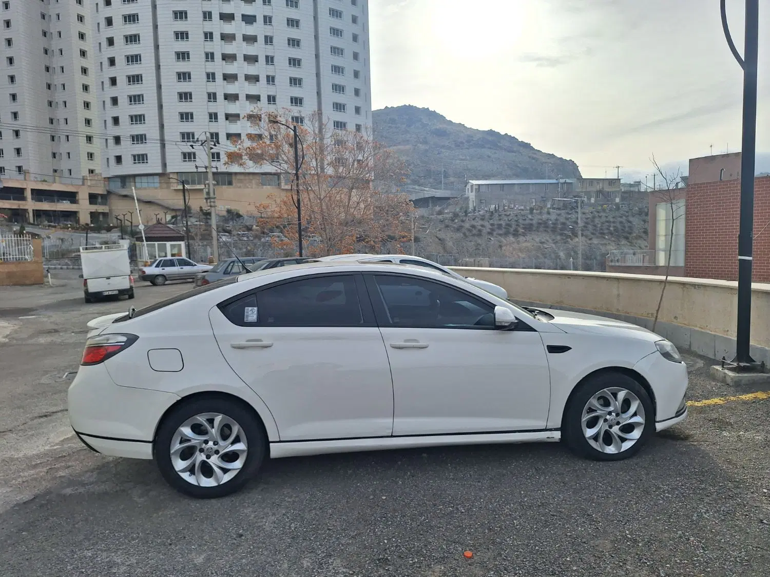 MG 6|خودرو سواری و وانت|مشهد, آبادگران|دیوار