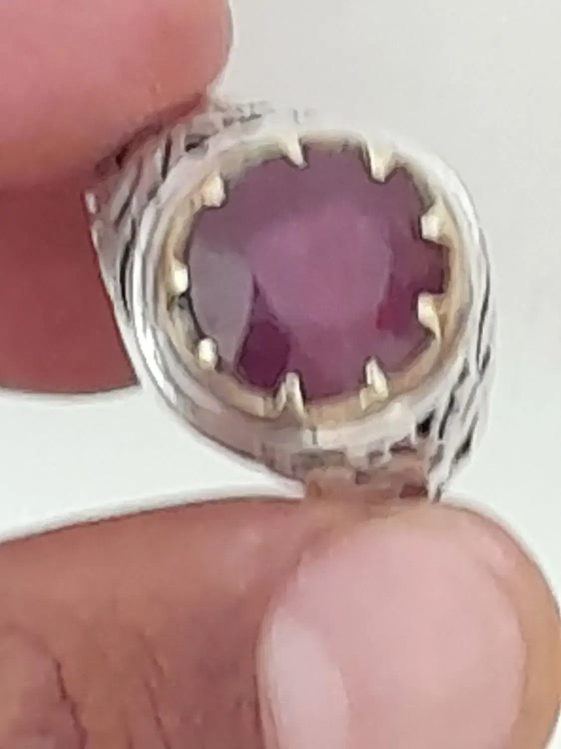 یاقوت|جواهرات|نجف‌آباد, یزدانشهر|دیوار