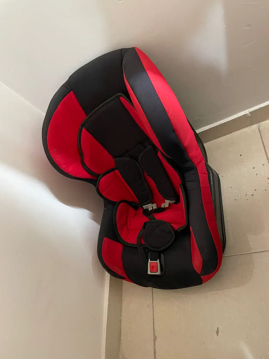 صندلی ماشین دلیجان|تخت و صندلی بچه|قدس, شهرک فرزان|دیوار