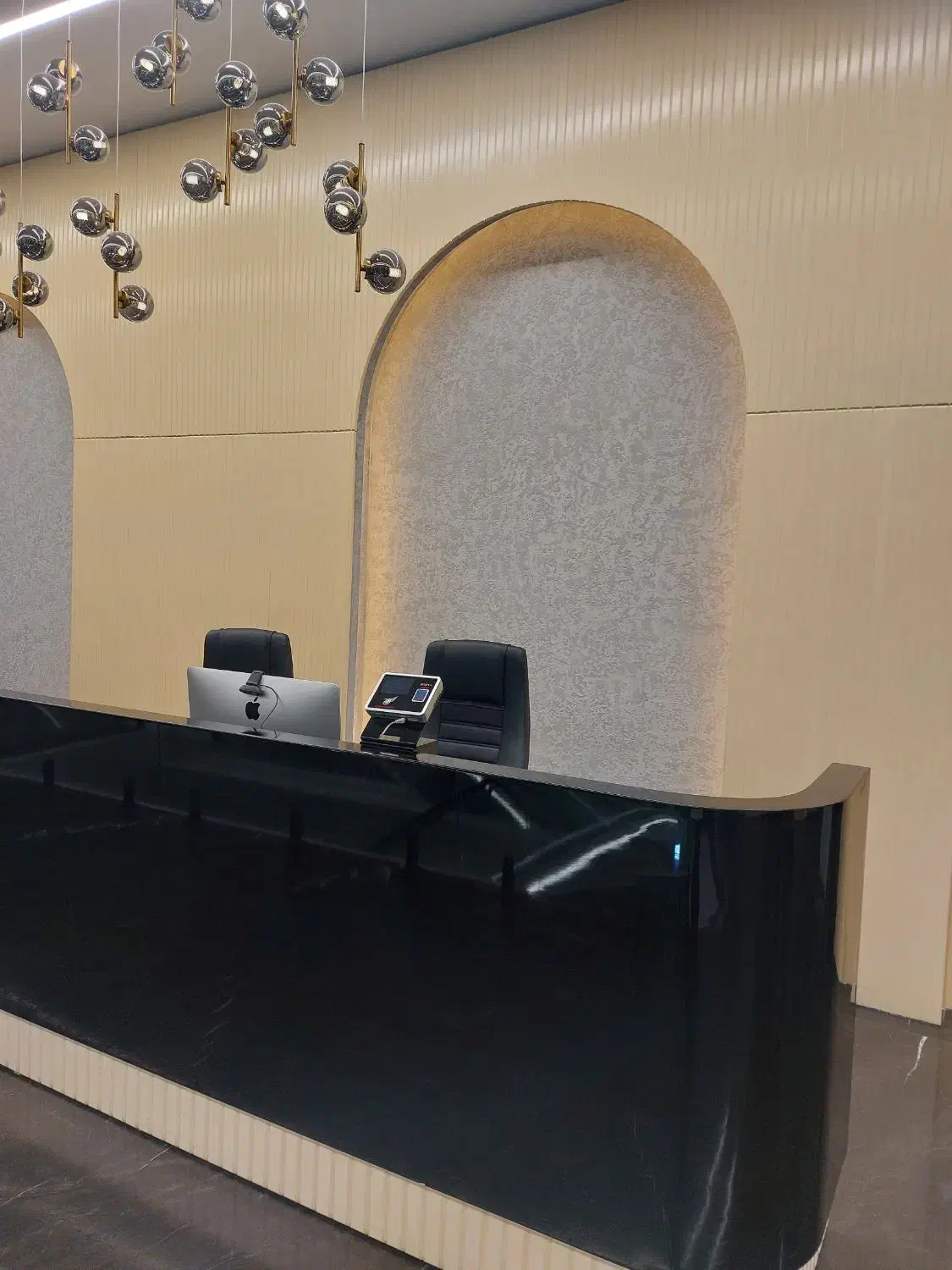 رسپشن خانم برای باشگاه ورزشی|استخدام اداری و مدیریت|تهران, نظام‌آباد|دیوار