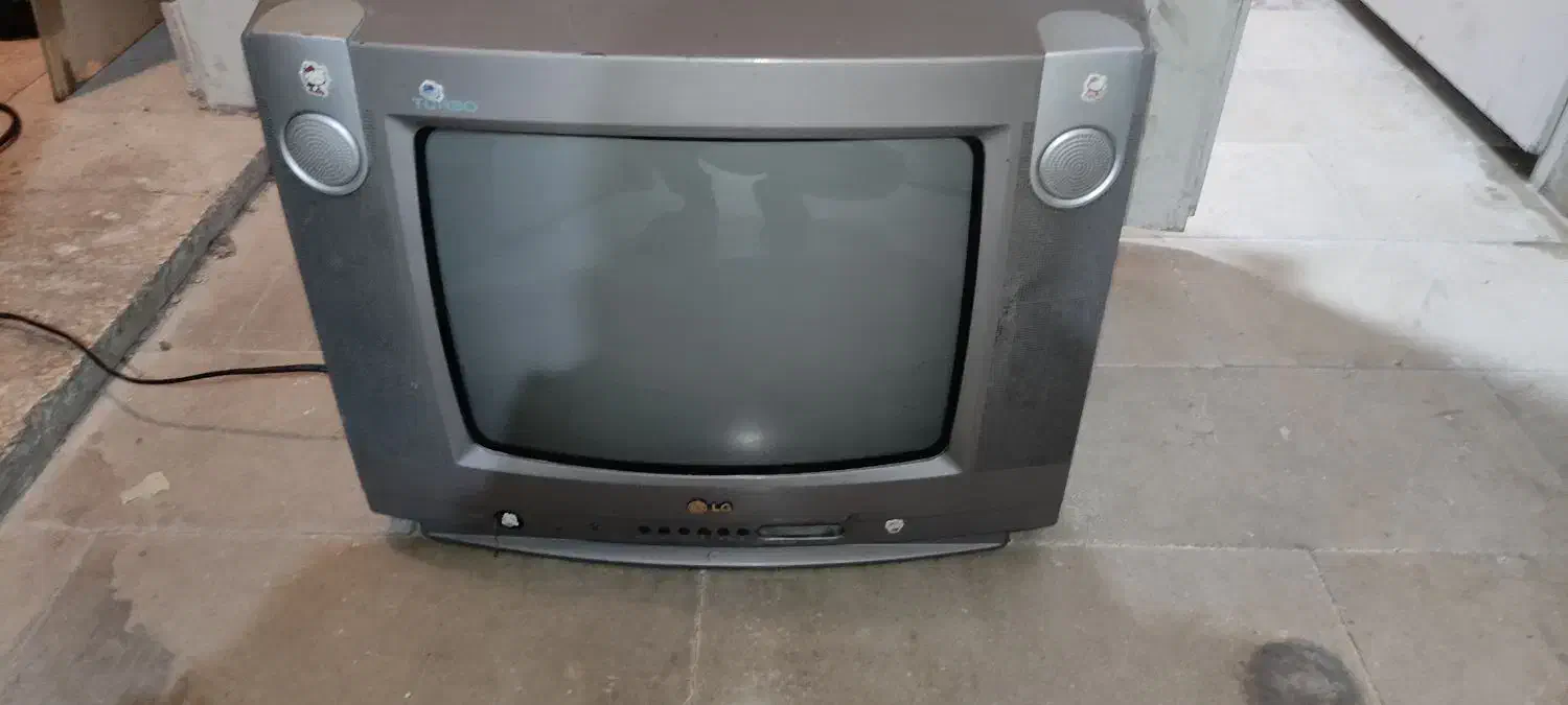دو عدد تلوزیون رنگی پارس و ال جی|تلویزیون و پروژکتور|شیراز, آزادگان|دیوار