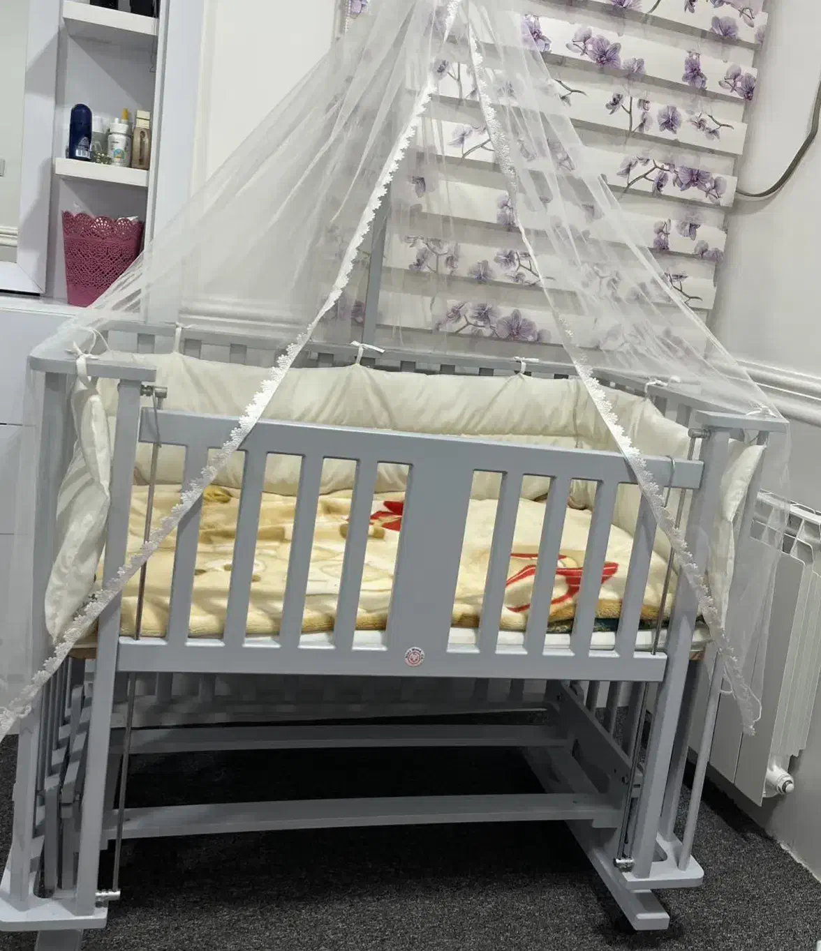 گهواره و تخت کنار مادر|تخت و سرویس خواب|خورموج, |دیوار