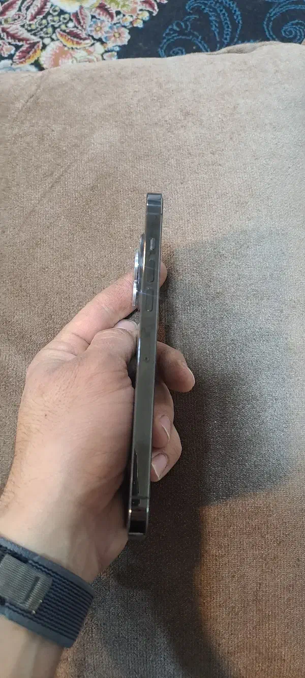 ایفون ۱۳پرومکس باطری۱۰۰ بدون تعویض و ضربه|موبایل|پرند, فاز ۲|دیوار