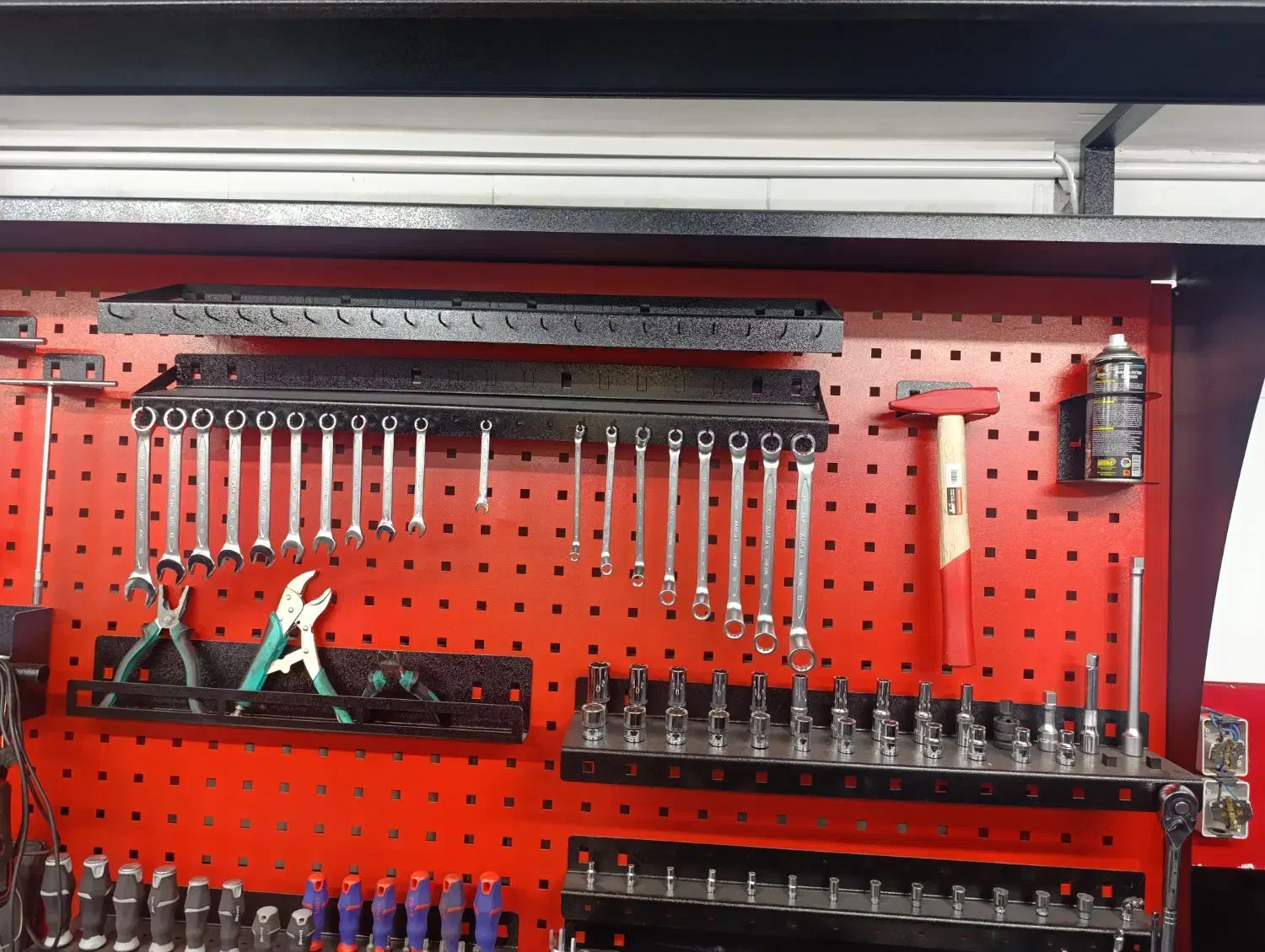 به دو نفر مکانیک درصدی کار نیازمندیم|استخدام صنعتی، فنی، مهندسی|تهران, جوانمردان (اندیشه)|دیوار