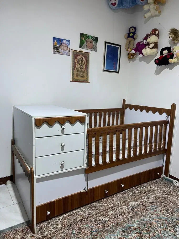 سرویس تخت خواب و کمد|تخت و سرویس خواب|هشتگرد, هشتگرد قدیم|دیوار