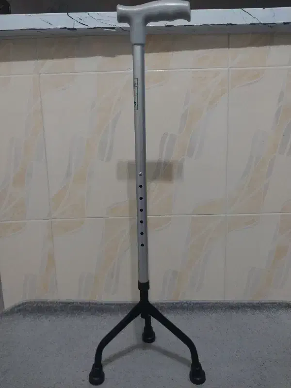 عصا ۳پایه|آرایشی، بهداشتی، درمانی|شوش, |دیوار