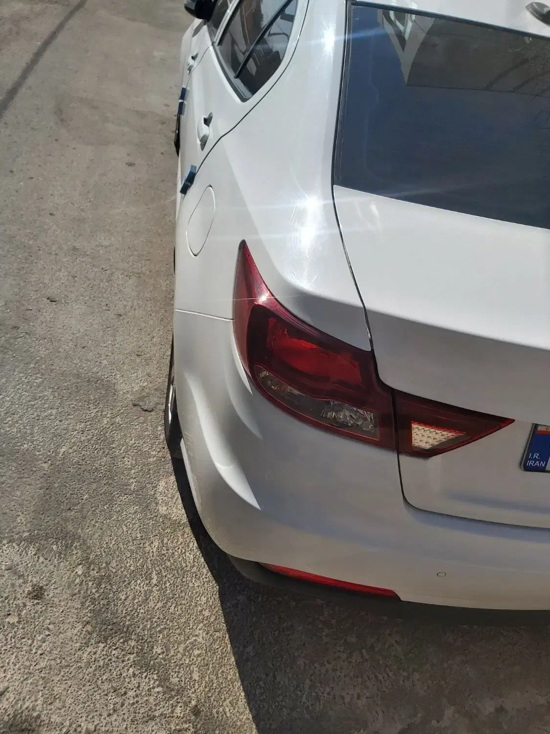 شاهین G مدل ۴۰۱ سانروف دار|خودرو سواری و وانت|یزد, |دیوار