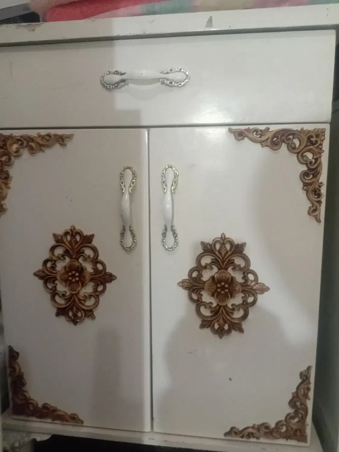 جاکفشی|جاکفشی، کمد، دراور|بروجرد, |دیوار