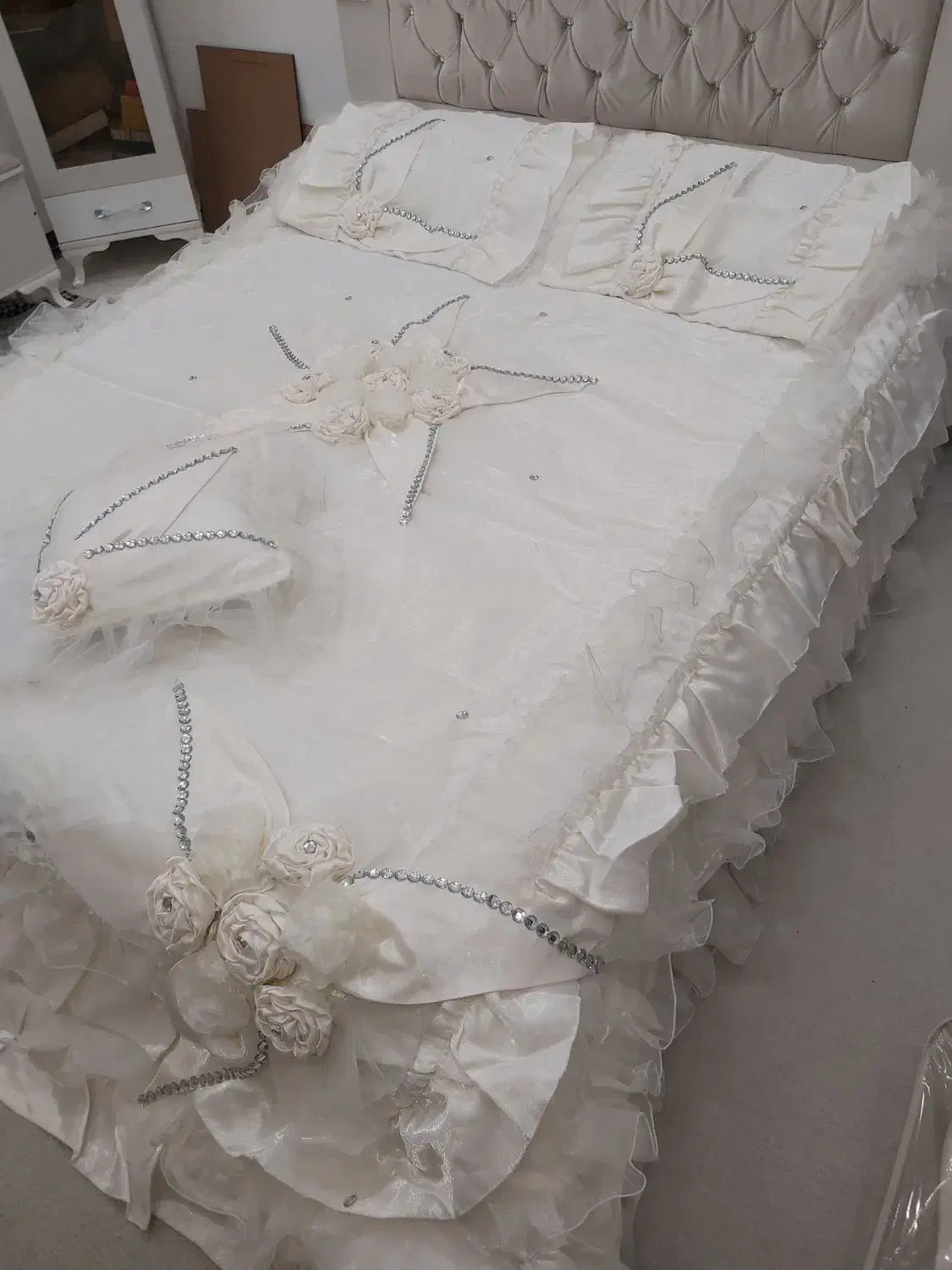 روتختی|رختخواب، بالش، پتو|اردبیل, |دیوار