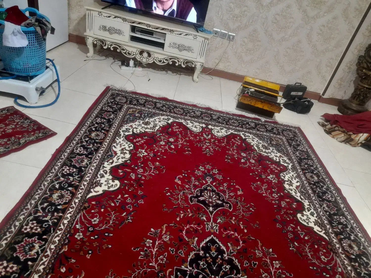 یک عدد فرش|فرش|مشهد, نوید|دیوار