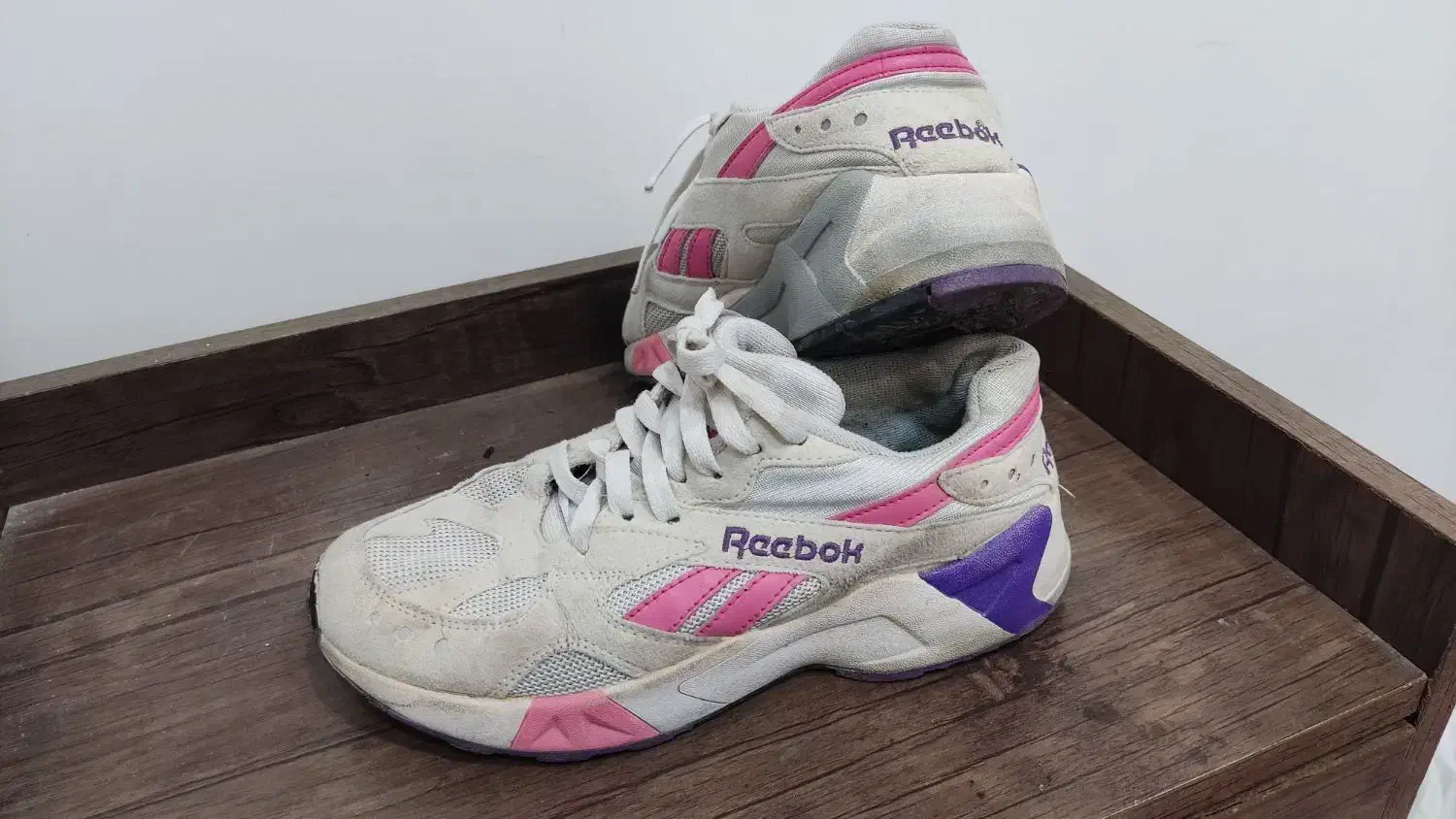 کفش اسپرت|کیف، کفش، کمربند|الوند, |دیوار