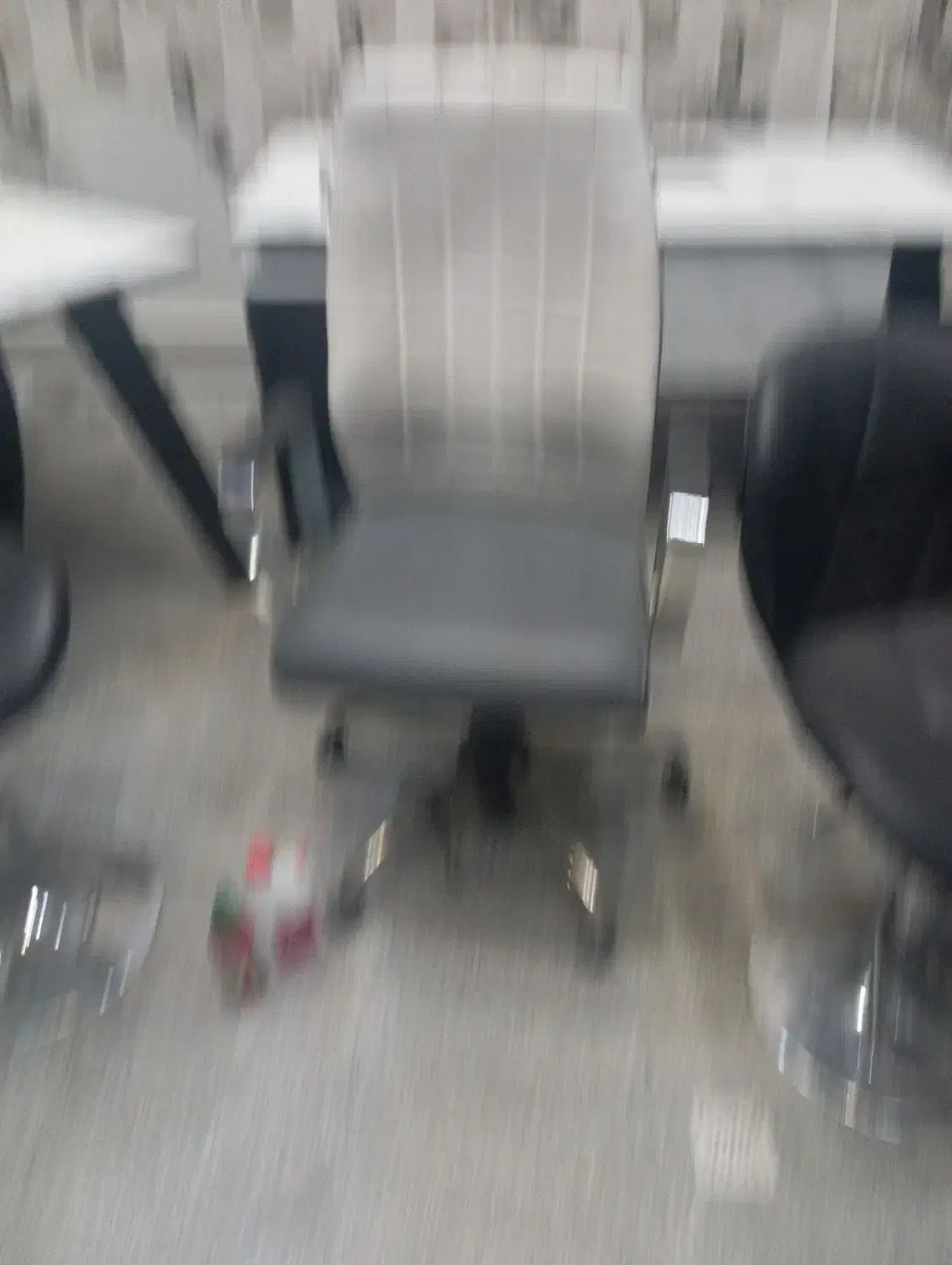 وسایل کامل میز صندلی اداری فروشی|مبلمان اداری|میناب, |دیوار