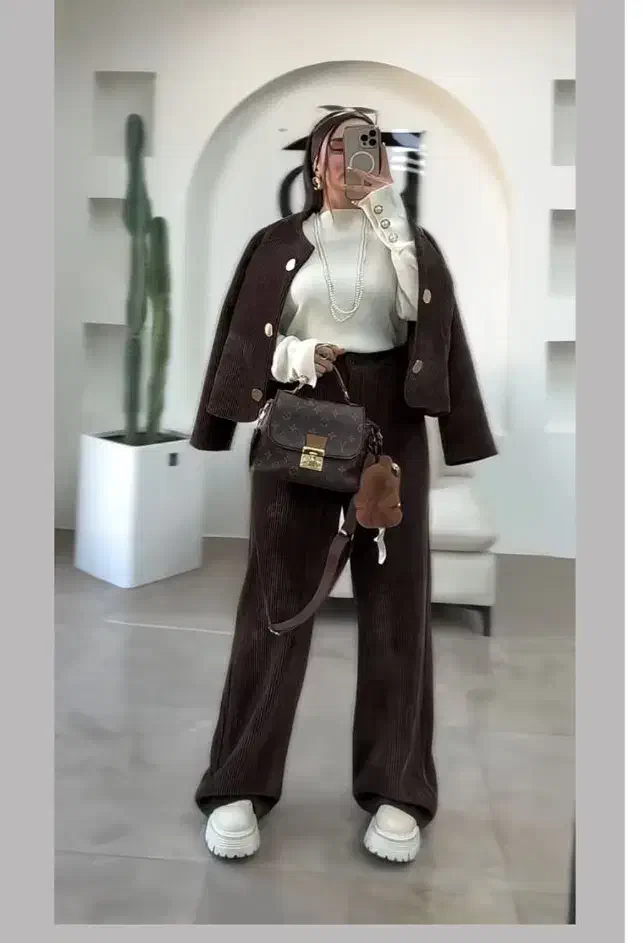 لباس|لباس|ارومیه, |دیوار