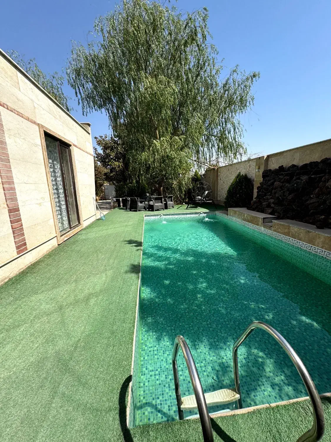 اجاره ویلا روزانه تهراندشت|اجارهٔ کوتاهمدت ویلا و باغ|هشتگرد, تهران دشت|دیوار