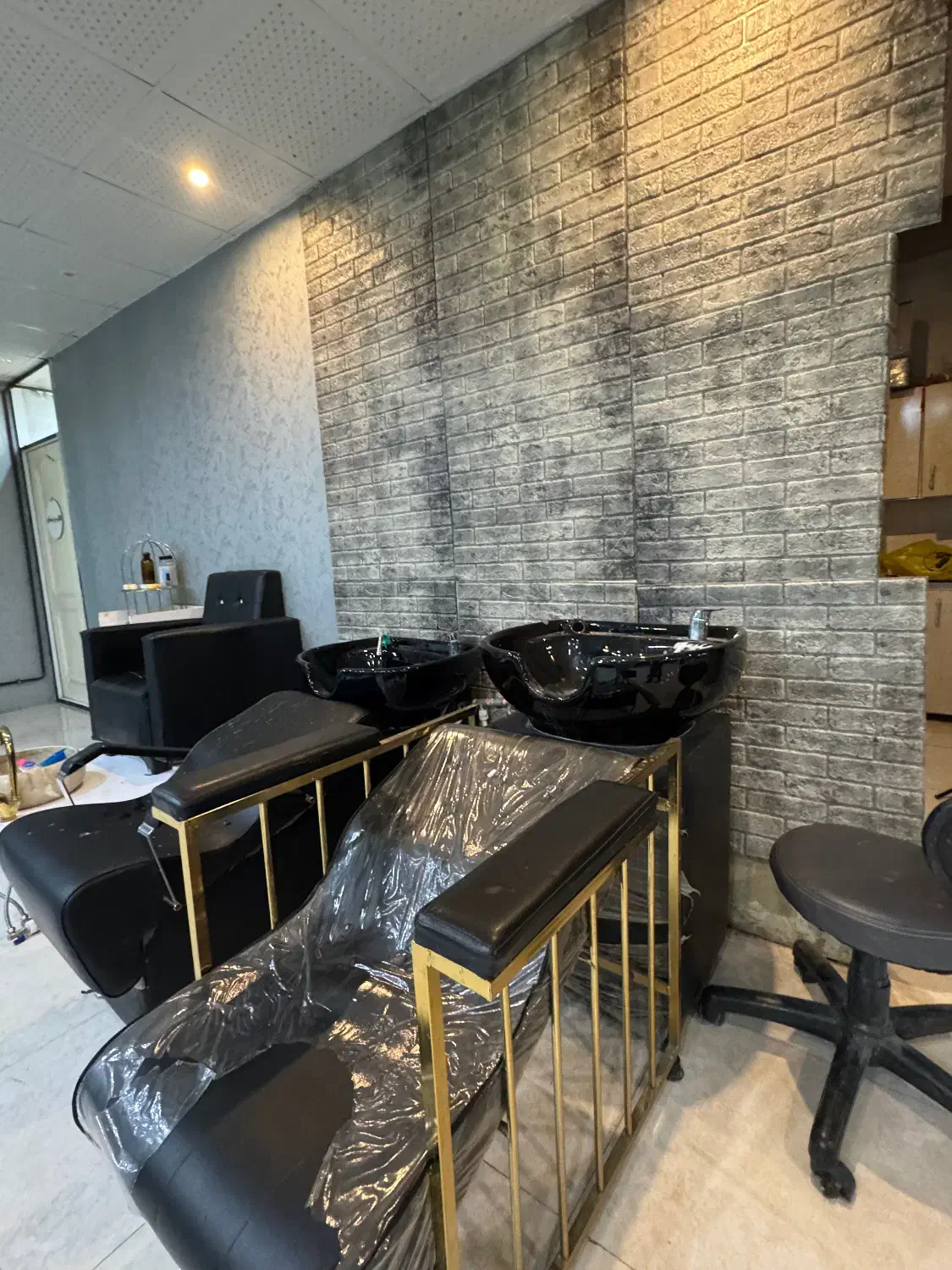 فروش وسایل ارایشگاه و پاتریشن|آرایشگاه و سالنهای زیبایی|خرمآباد, |دیوار