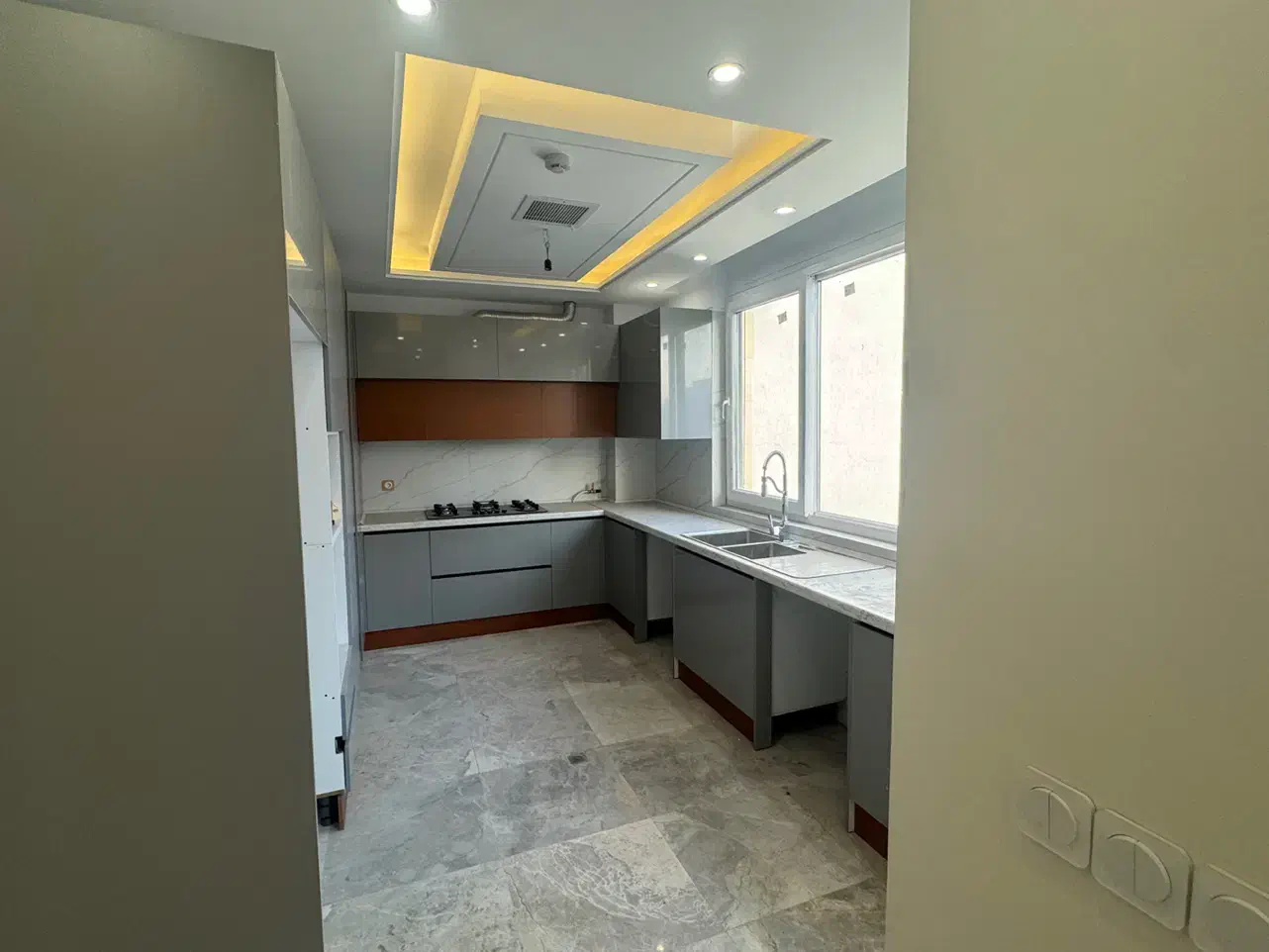 ۱۳۵ متر تکواحدی /کلید نخورده/سازه بینظیر